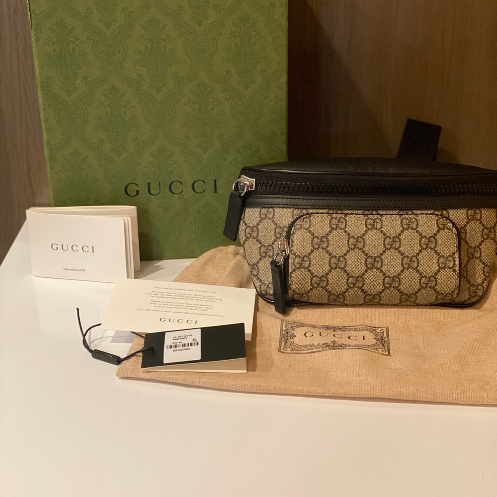 Like new Auth Gucci Eden bum bag